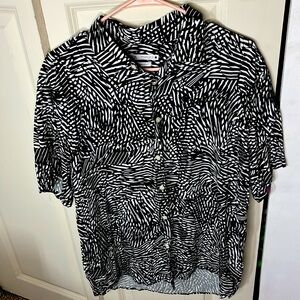 men's short sleeve shirt
